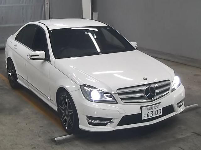 174 MERCEDES BENZ C CLASS 204048 2013 г. (ZIP Tokyo)